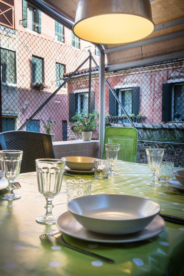 Terrazzina - Romantic Pied A Terre At The Heart Of Cannaregio District Venecia Exterior foto